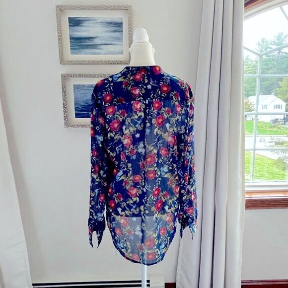 Kut From The Kloth NWT Sinclair floral button up shirt Size medium - Picture 2 of 7